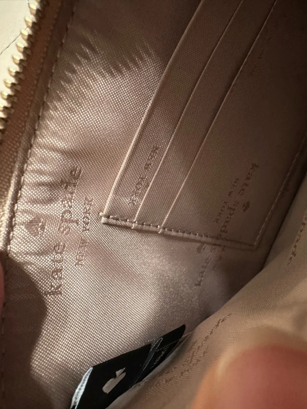 Kate Spade Lucy Medium L-Zip Wristlet Pebble Leather Light Sand NEW